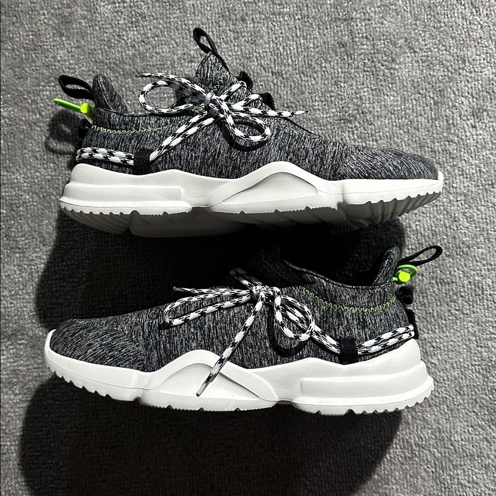 JOHN GEIGER 002 “STATIC”